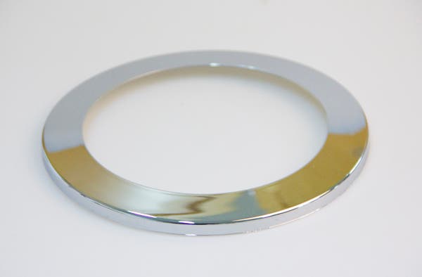 Chrome rim for 111239