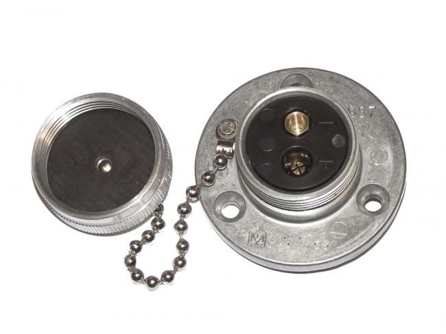 2-pin socket 6-24 V