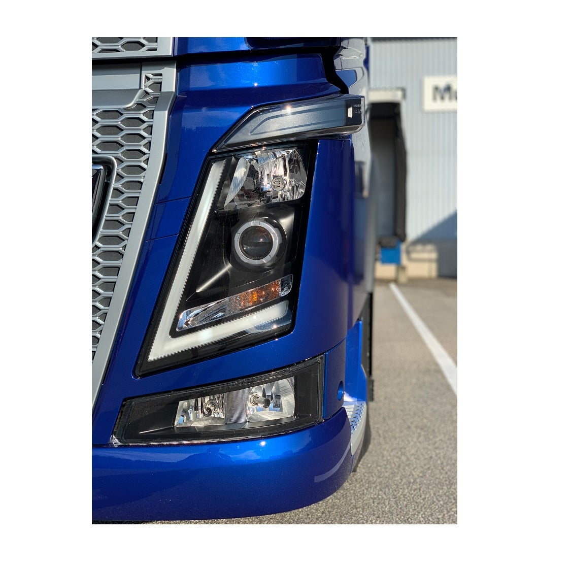 Protective Film for Volvo FH4 Headlights