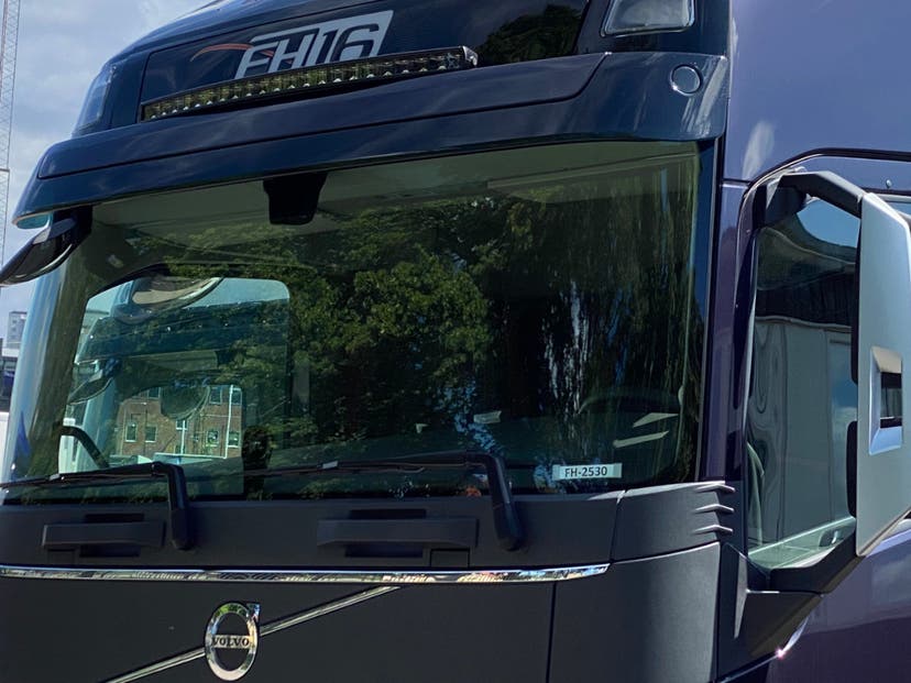 Tellus LED panel kit 40 inches for Volvo FH 2021-