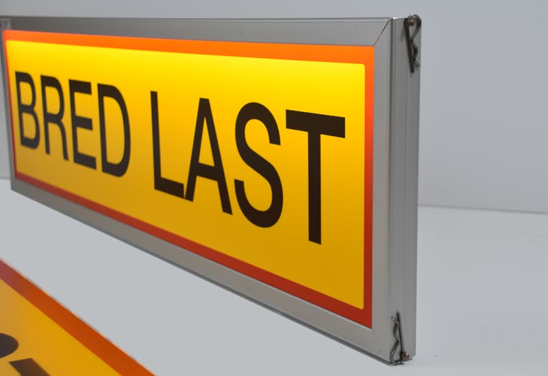 TripleSign LED with 2 white & 1 yellow front plastic