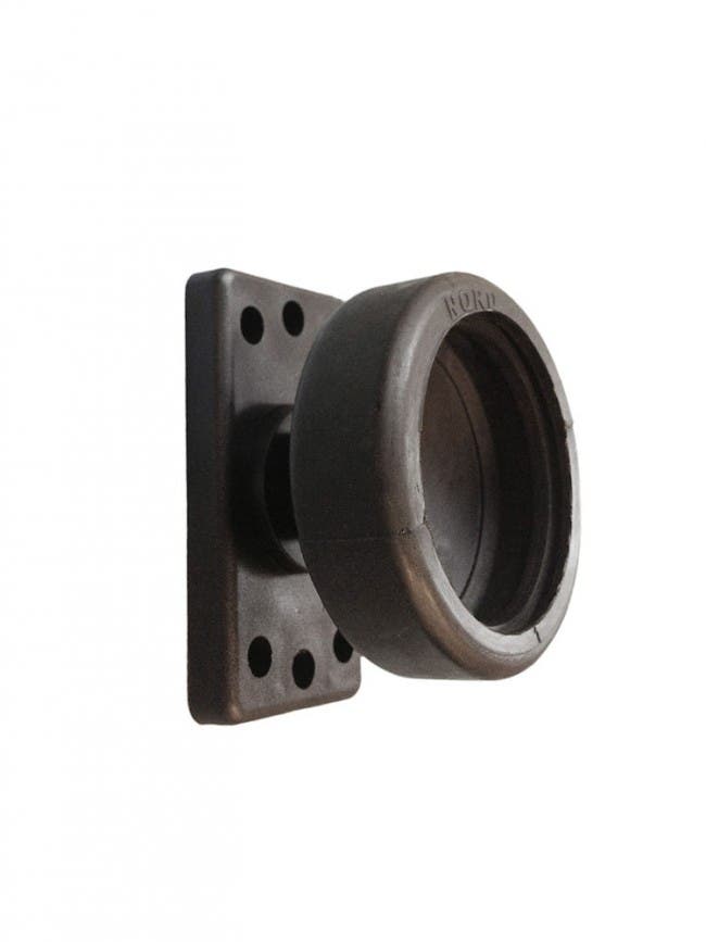 Short rubber arm with footplate